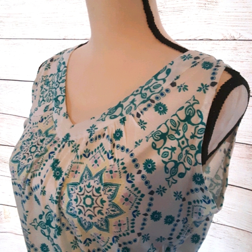 Loft Outlet Floral Banded Bottom Tank